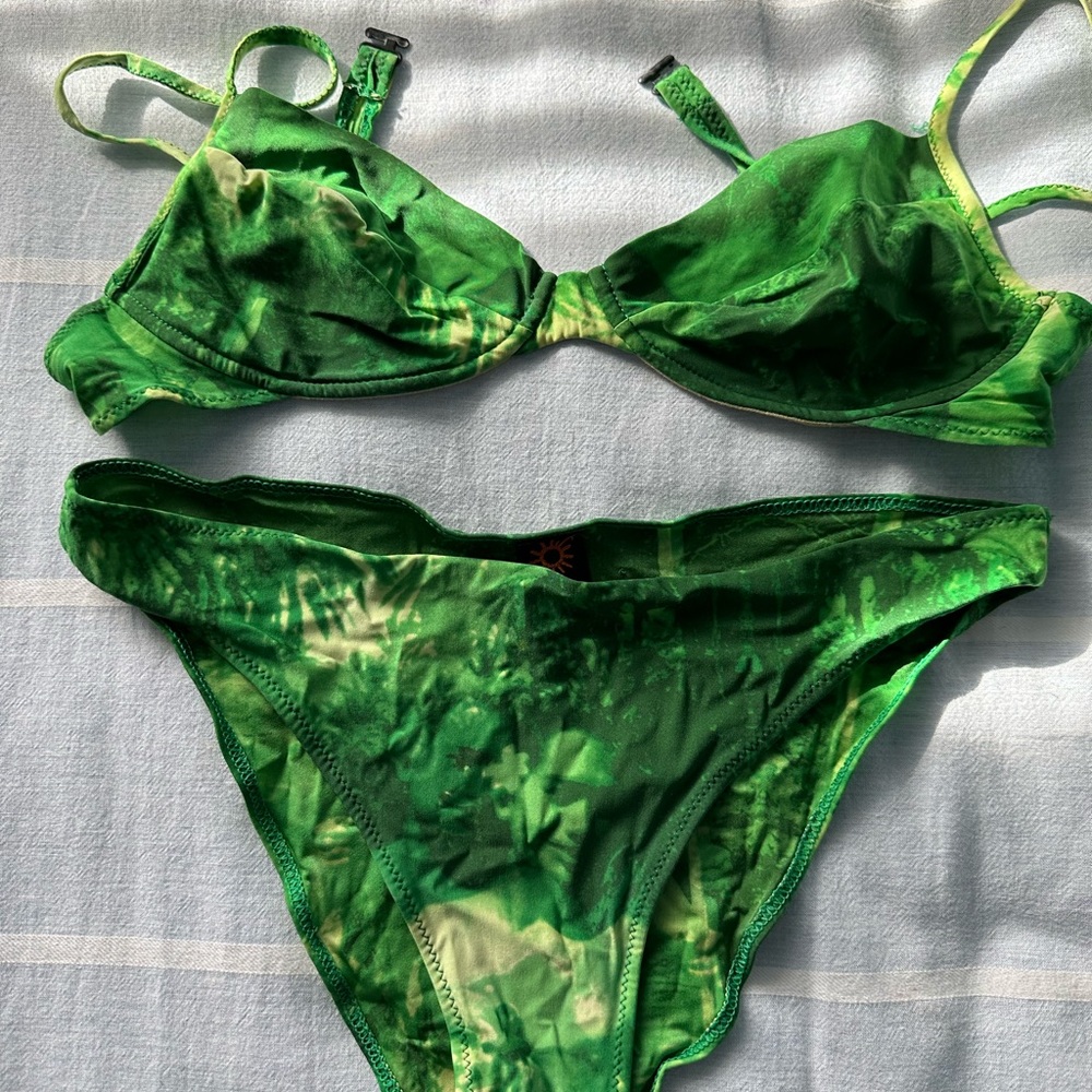 Bikini green size 44 with size m top